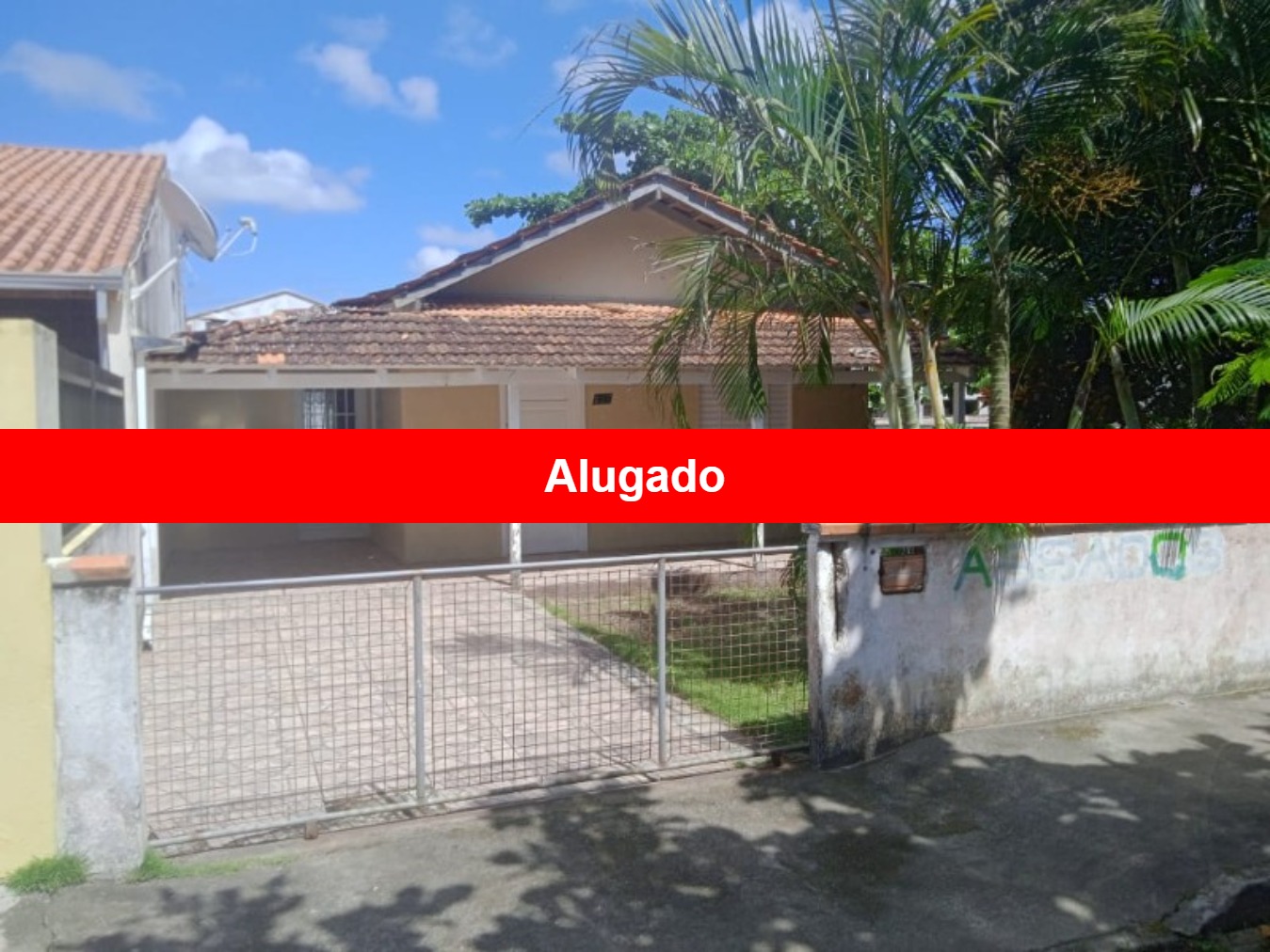 Casa para alugar com 2 quartos, 78m² - Foto 1