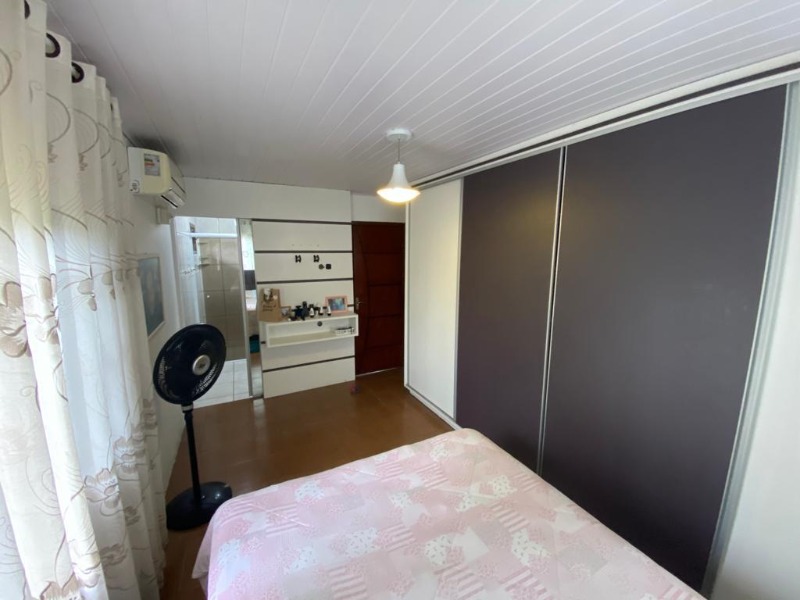 Casa à venda com 3 quartos, 120m² - Foto 14