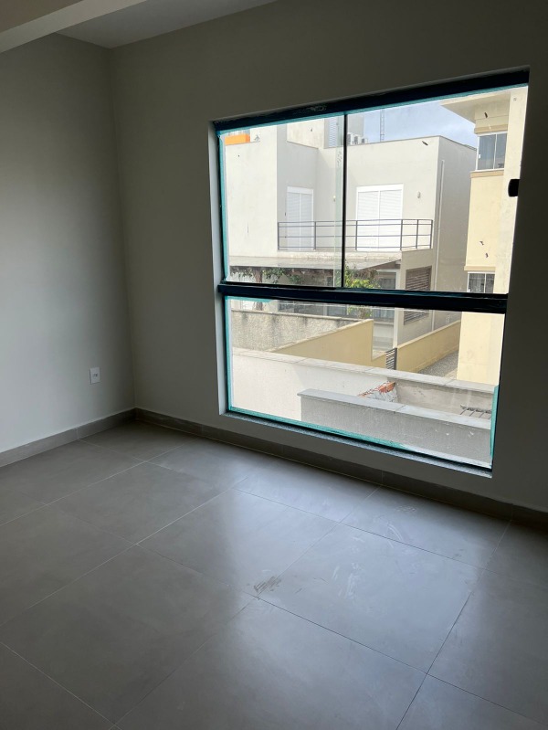 Apartamento à venda com 3 quartos, 80m² - Foto 5