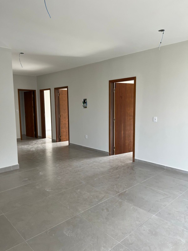 Apartamento à venda com 3 quartos, 80m² - Foto 9