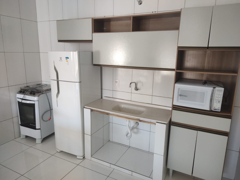 Apartamento para alugar com 2 quartos, 70m² - Foto 9