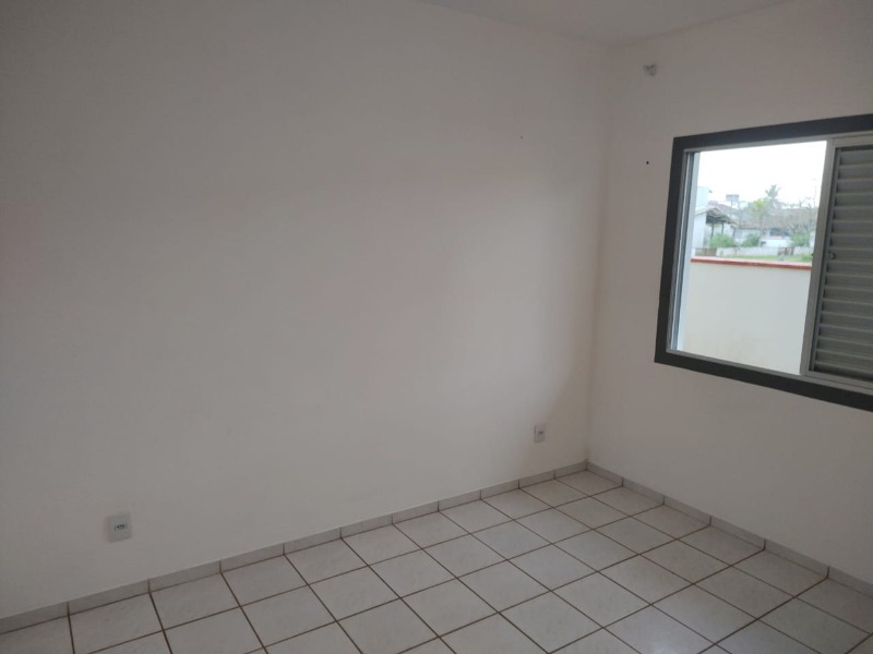 Apartamento para alugar com 2 quartos, 80m² - Foto 8