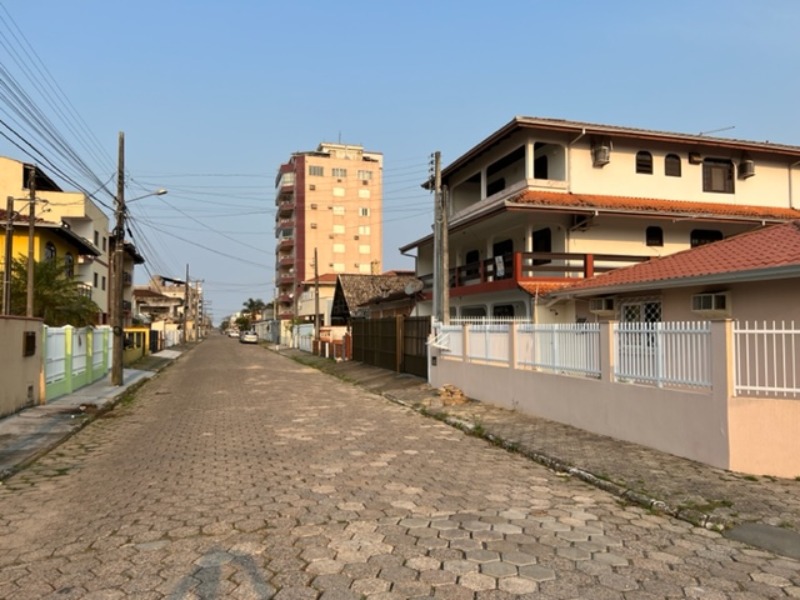 Casa à venda com 3 quartos - Foto 31