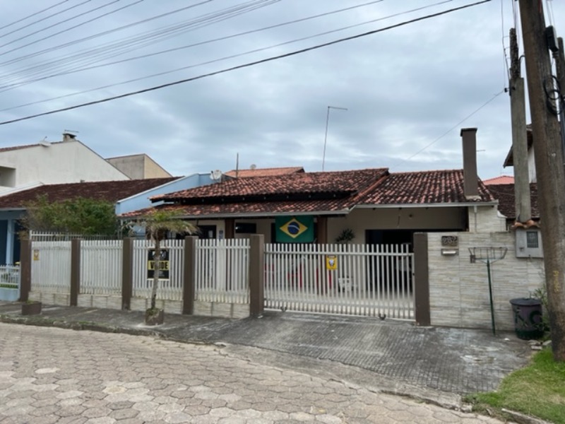 Casa à venda com 4 quartos - Foto 4