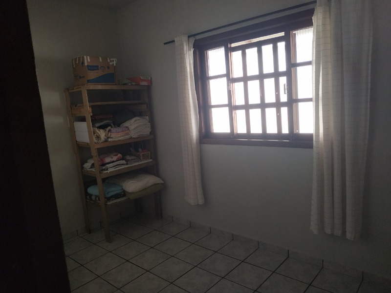 Casa à venda com 4 quartos, 150m² - Foto 5