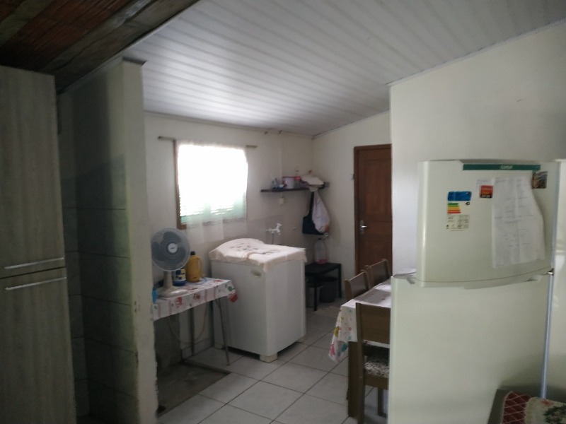 Casa à venda com 4 quartos, 150m² - Foto 11