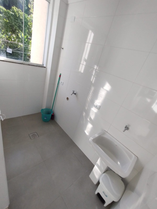 Apartamento para alugar com 2 quartos, 110m² - Foto 23