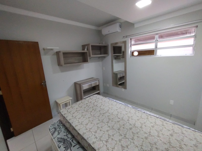 Apartamento para alugar com 1 quarto, 80m² - Foto 7