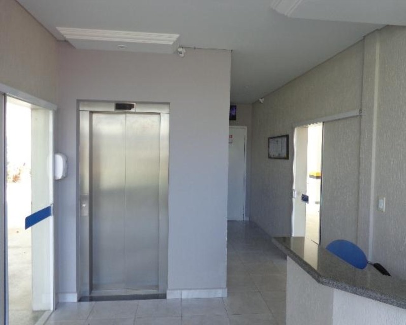 Apartamento para alugar com 1 quarto, 70m² - Foto 2