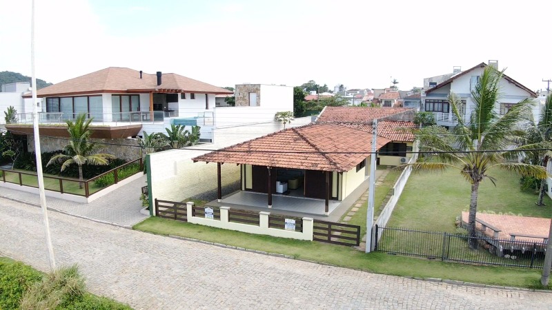 Casa à venda com 4 quartos, 99m² - Foto 24