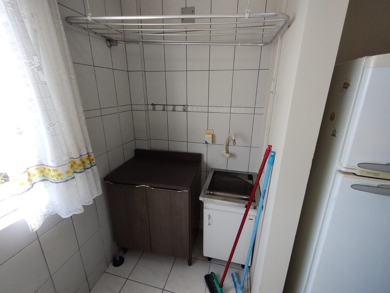 Apartamento para alugar com 1 quarto, 70m² - Foto 9