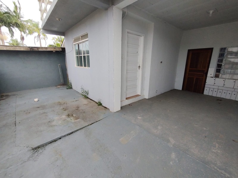 Casa para alugar com 4 quartos, 140m² - Foto 5