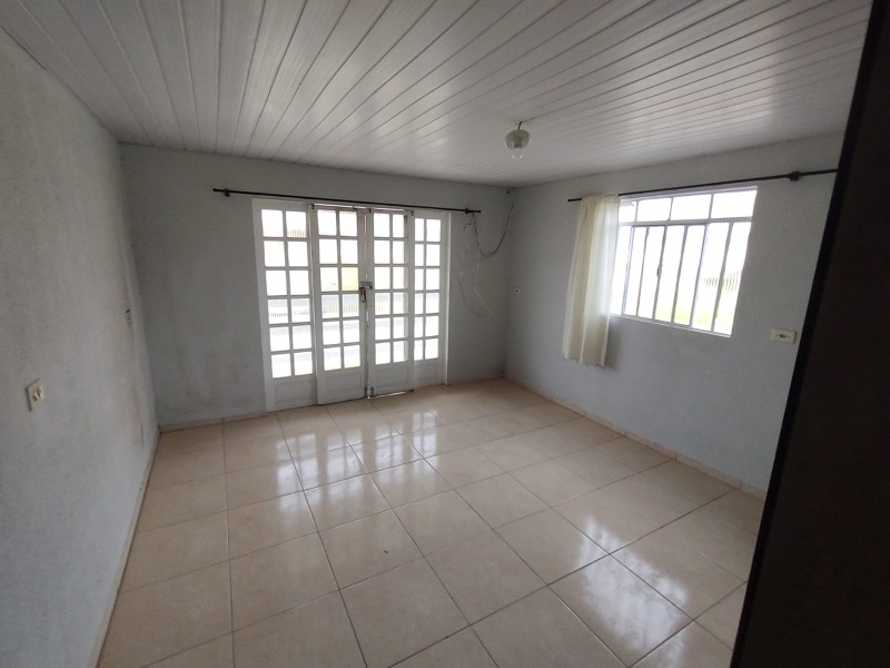 Casa para alugar com 4 quartos, 140m² - Foto 12