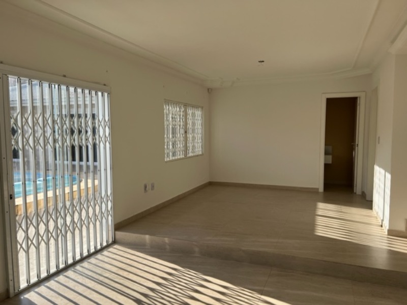 Casa à venda com 4 quartos, 380m² - Foto 20