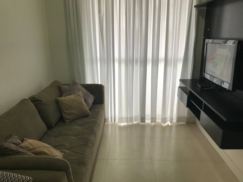 Apartamento para alugar com 3 quartos, 90m² - Foto 2