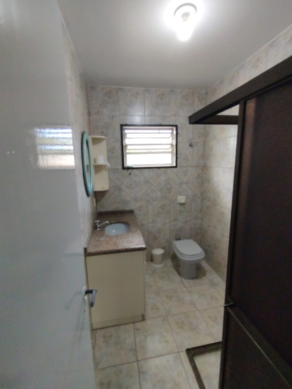 Casa para alugar com 4 quartos, 120m² - Foto 8