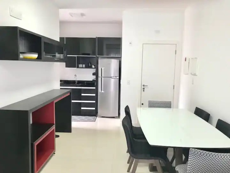 Apartamento para alugar com 3 quartos, 90m² - Foto 4