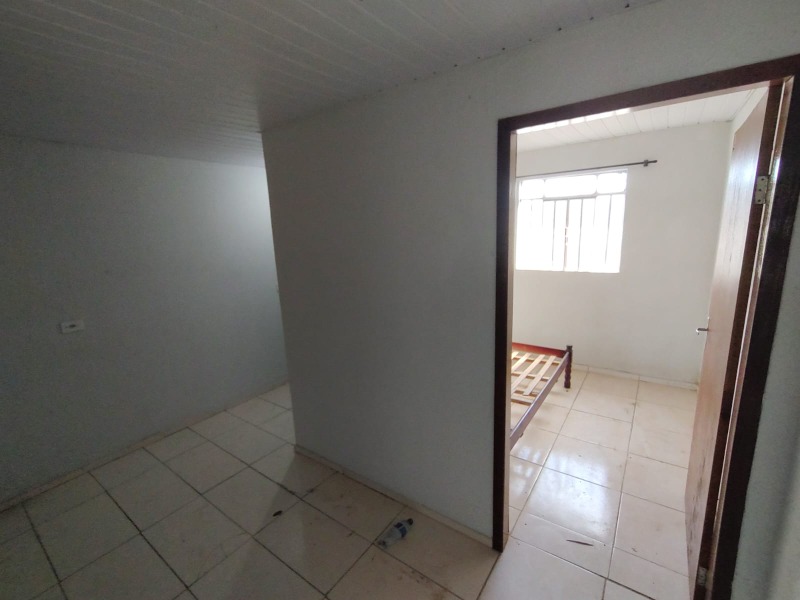 Casa para alugar com 4 quartos, 140m² - Foto 15