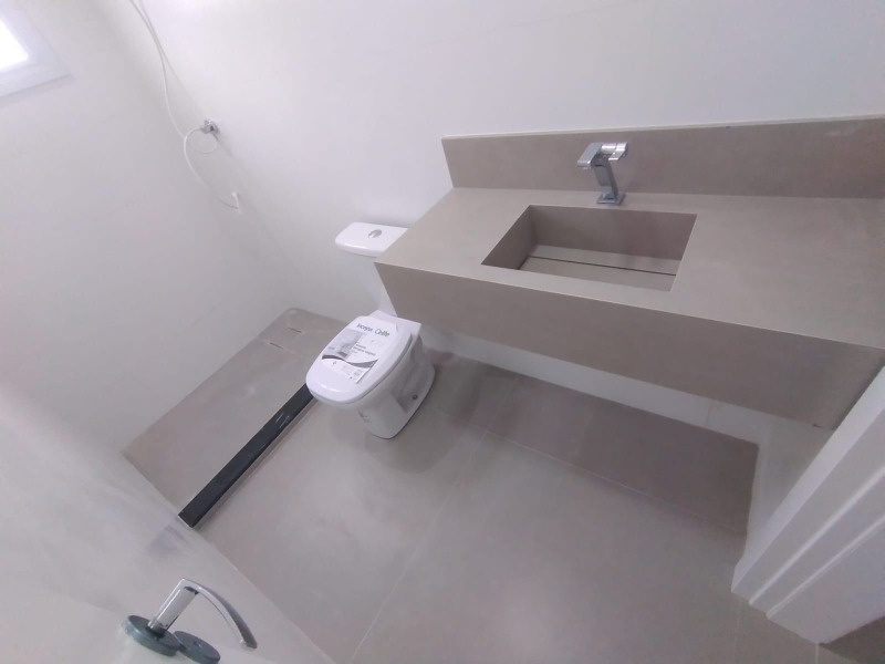 Casa à venda com 2 quartos, 11m² - Foto 17