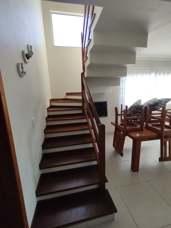 Casa à venda com 4 quartos, 227m² - Foto 13