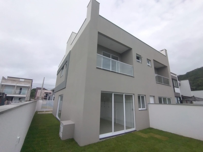 Casa à venda com 2 quartos, 11m² - Foto 4