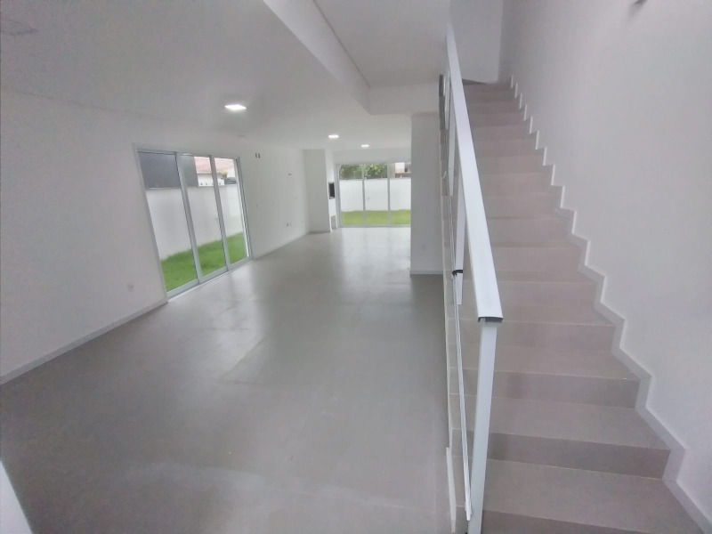 Casa à venda com 2 quartos, 11m² - Foto 19