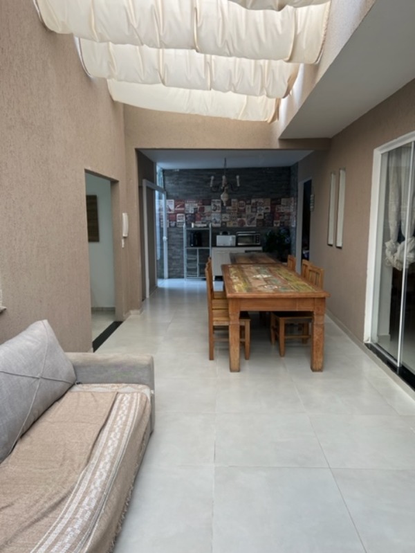 Casa à venda com 5 quartos, 200m² - Foto 6