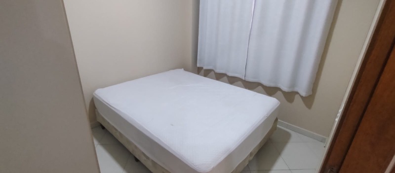 Apartamento para alugar com 3 quartos, 95m² - Foto 13