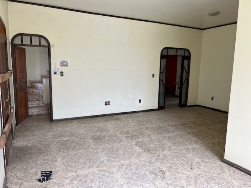 Casa à venda com 5 quartos, 500m² - Foto 5