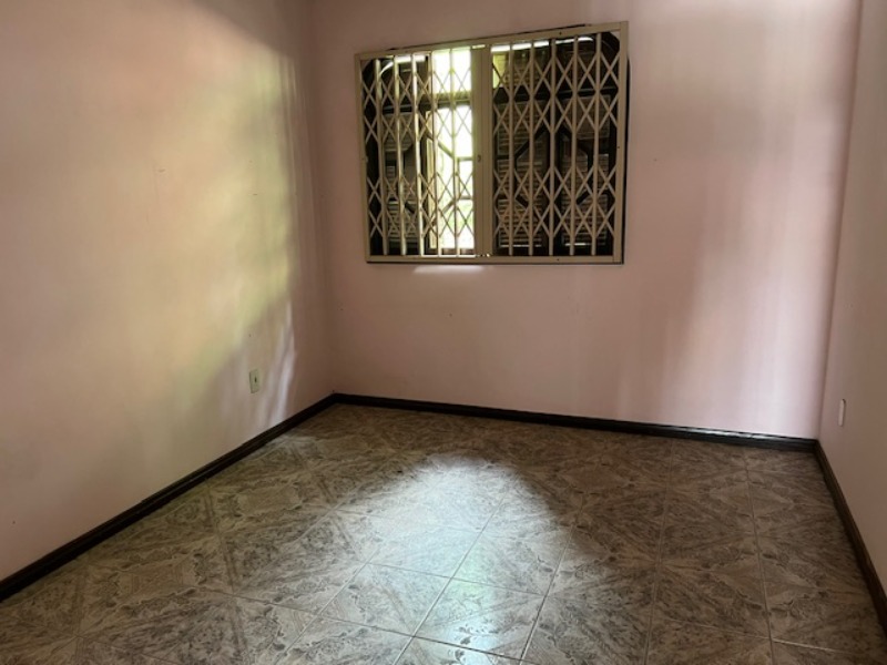 Casa à venda com 5 quartos, 500m² - Foto 17