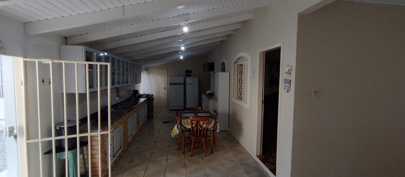 Casa à venda com 3 quartos, 150m² - Foto 7