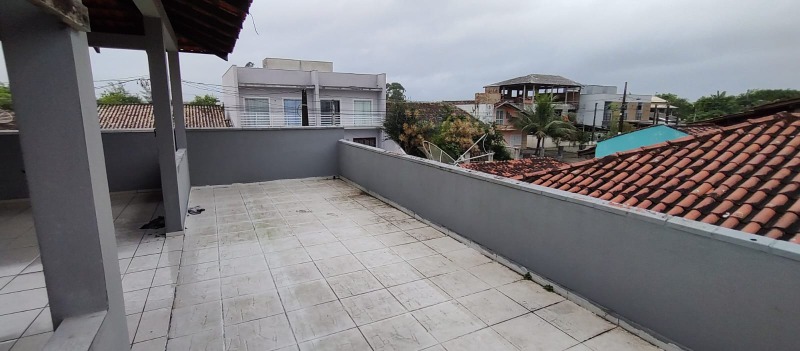 Casa à venda com 4 quartos, 220m² - Foto 16