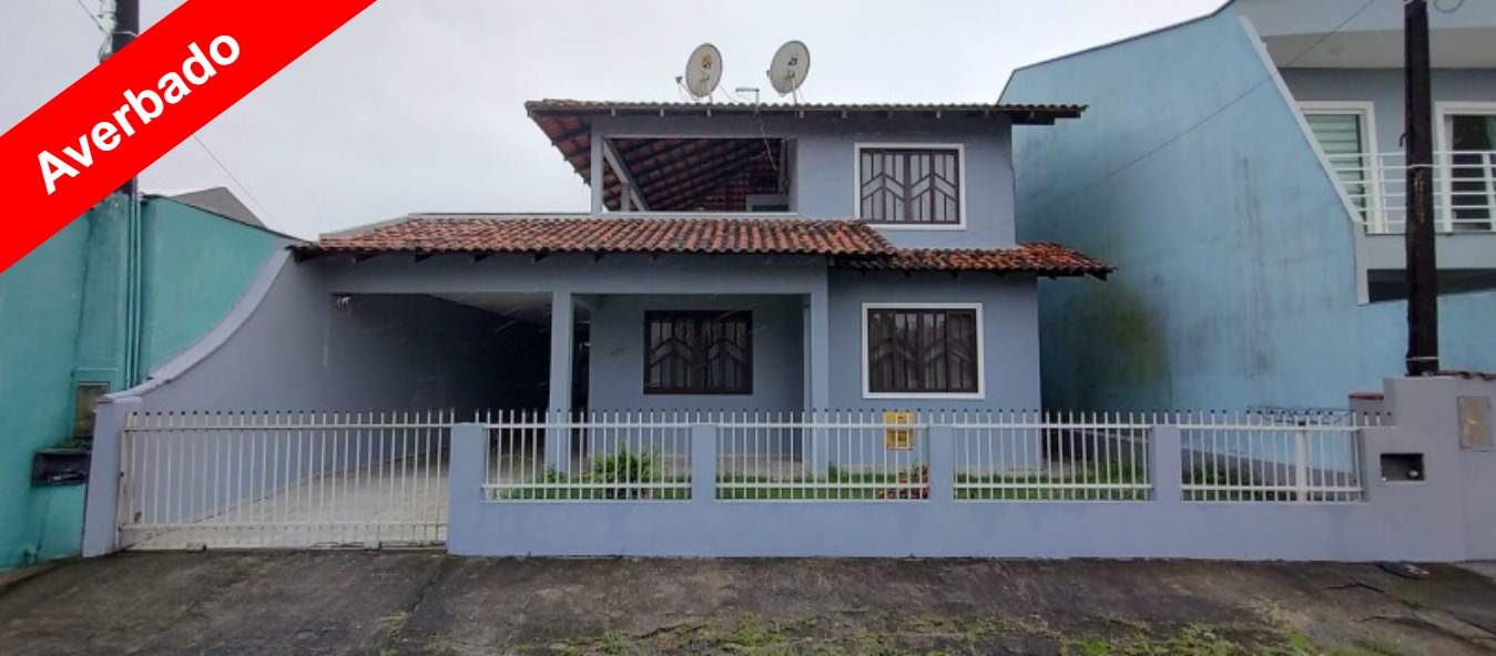 Casa à venda com 4 quartos, 220m² - Foto 3