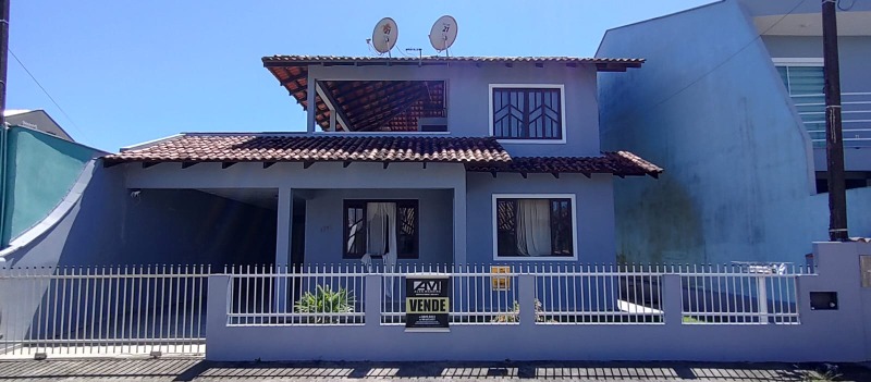 Casa à venda com 4 quartos, 220m² - Foto 29