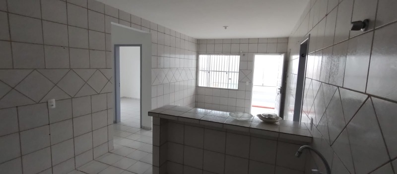 Apartamento para alugar com 2 quartos, 70m² - Foto 4