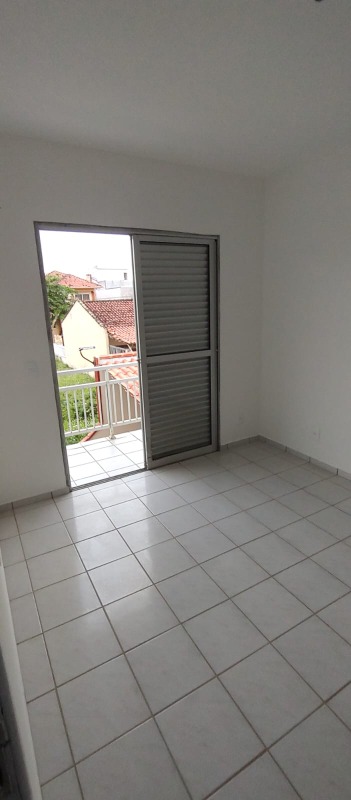 Apartamento para alugar com 2 quartos, 70m² - Foto 23