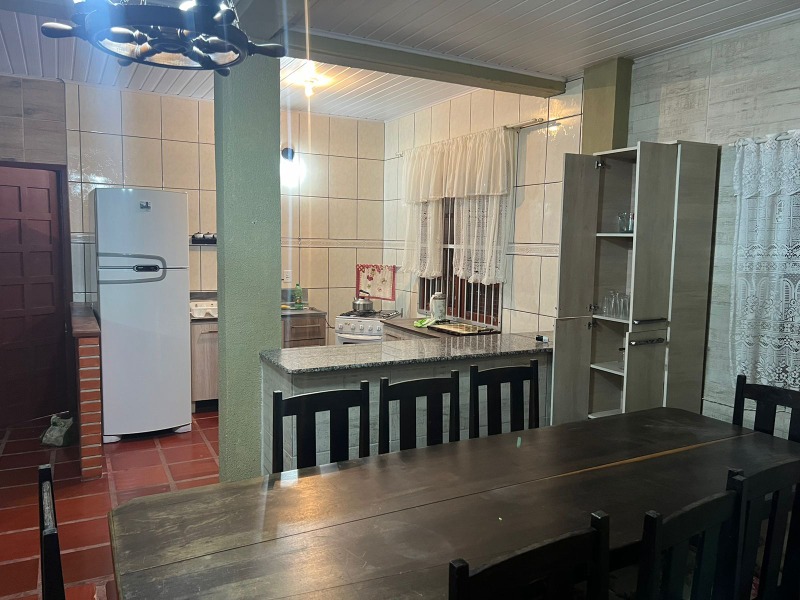 Casa à venda com 5 quartos, 125m² - Foto 14