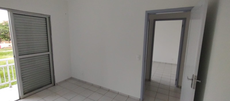 Apartamento para alugar com 2 quartos, 70m² - Foto 18