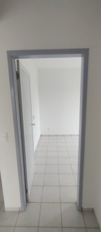 Apartamento para alugar com 2 quartos, 70m² - Foto 15