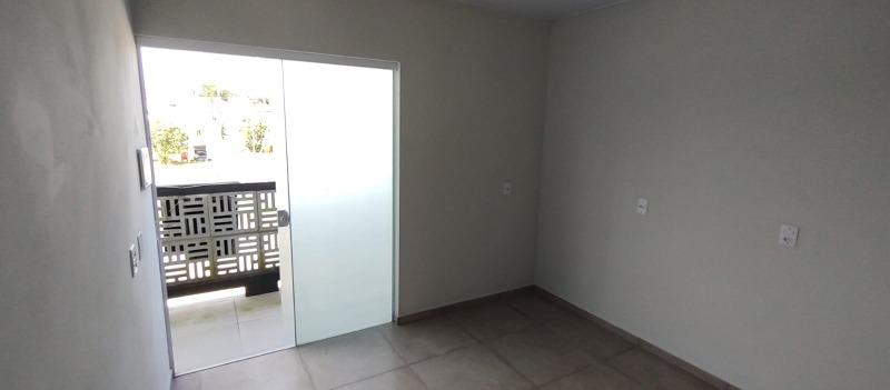 Apartamento para alugar com 2 quartos, 60m² - Foto 18