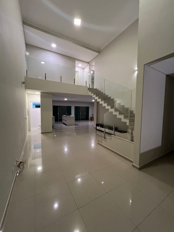 Casa à venda e aluguel com 4 quartos, 250m² - Foto 78