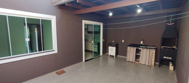 Casa para alugar com 2 quartos, 90m² - Foto 13