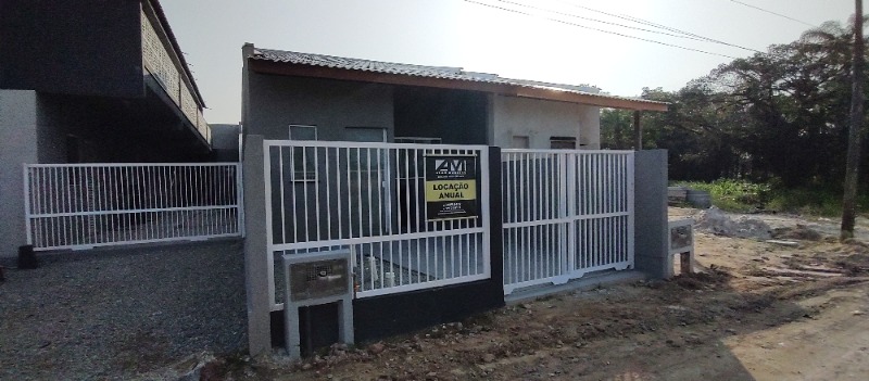 Casa para alugar com 3 quartos, 60m² - Foto 15