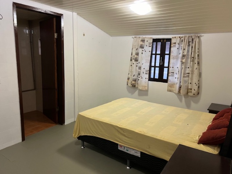 Casa à venda e aluguel com 7 quartos, 200m² - Foto 19