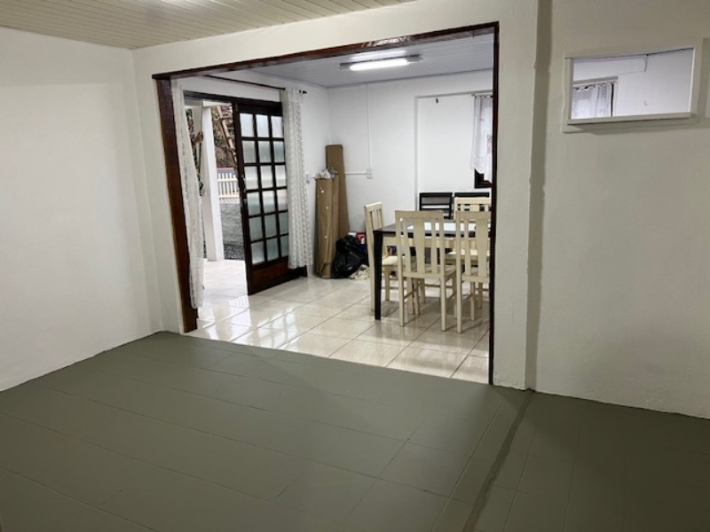 Casa à venda e aluguel com 7 quartos, 200m² - Foto 15