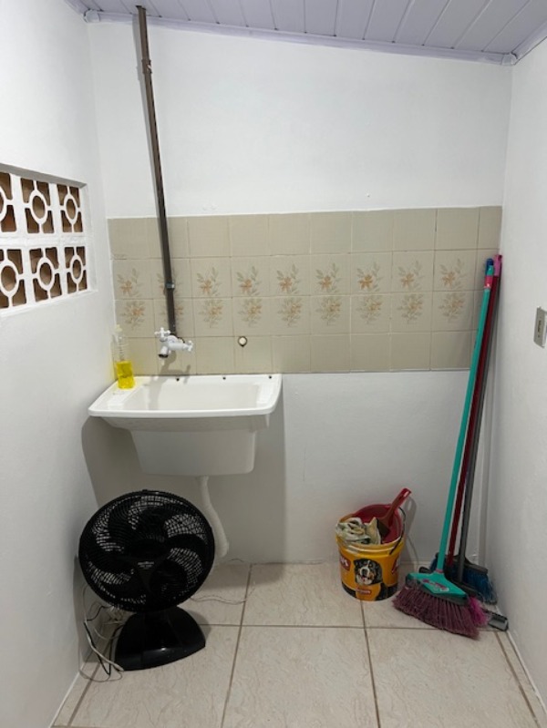 Casa à venda e aluguel com 7 quartos, 200m² - Foto 11