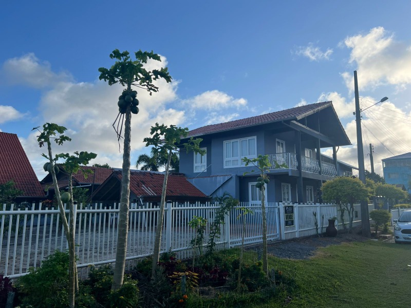 Casa à venda com 4 quartos, 150m² - Foto 33