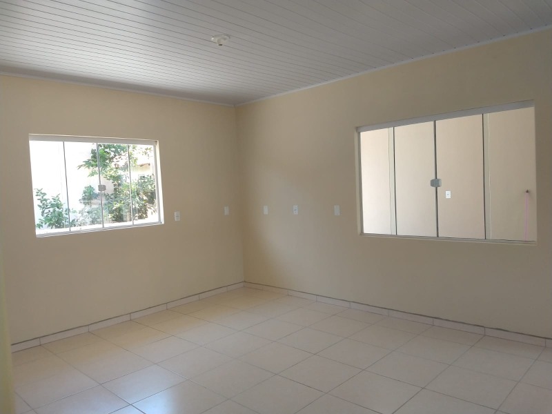 Casa à venda com 2 quartos, 110m² - Foto 5