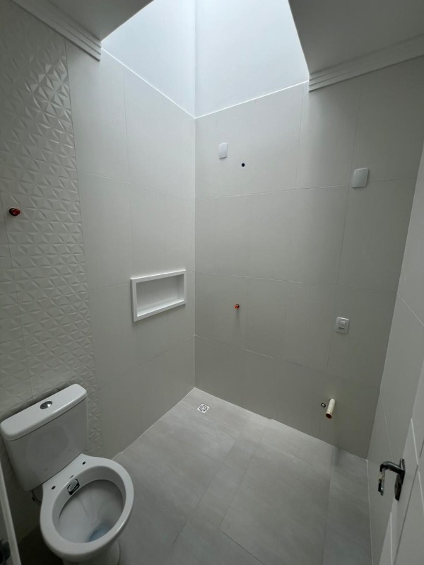 Casa à venda com 3 quartos, 100m² - Foto 35