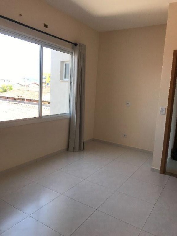 Casa à venda com 2 quartos, 140m² - Foto 17